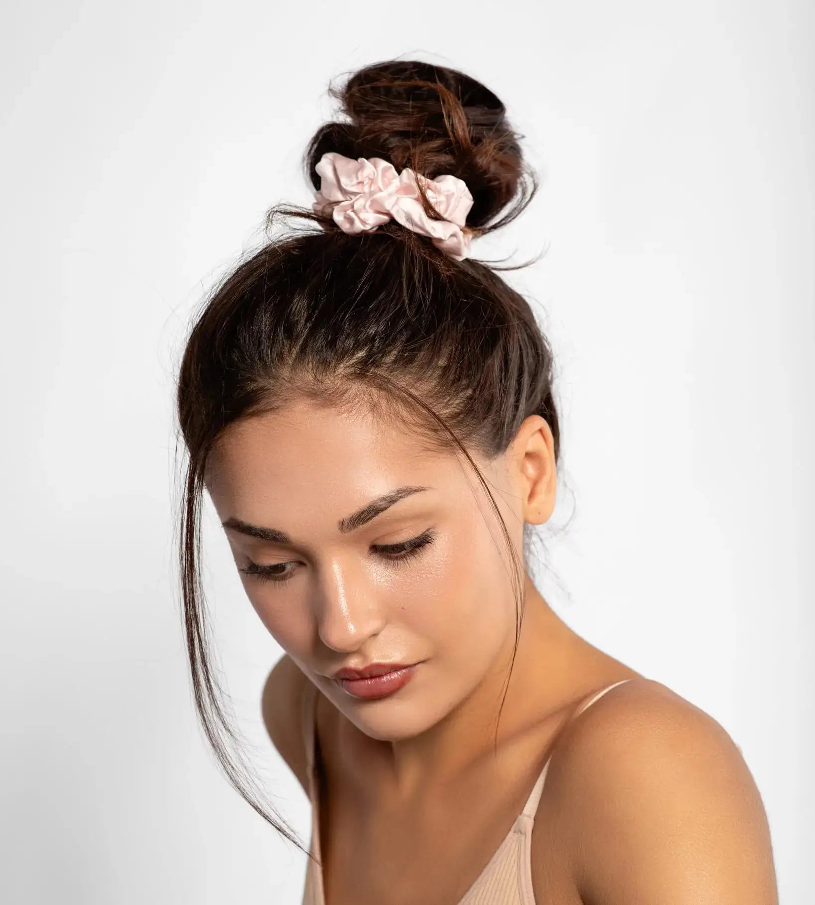 Blush Pink Silk Scrunchie Large - 22 Momme Pure Mulberry Silk Hair Tie UK